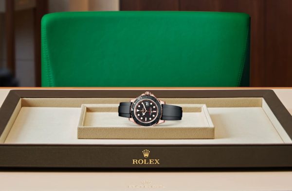 YACHT-MASTER 40-(Oyster, 40 mm, Everose gold)