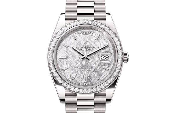DAY-DATE 40-（Oyster, 40 mm, white gold and diamonds）