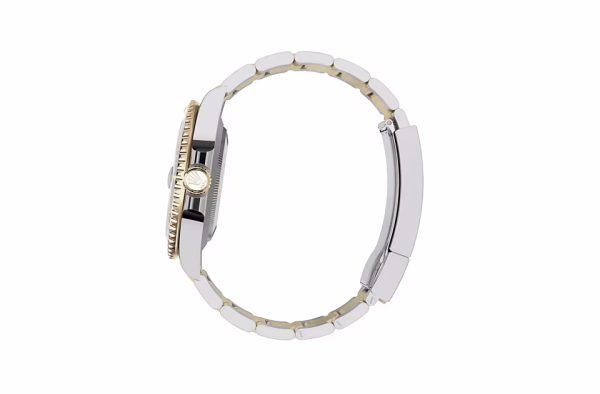 SUBMARINER DATE-(Oyster, 41 mm, Oystersteel and yellow gold)