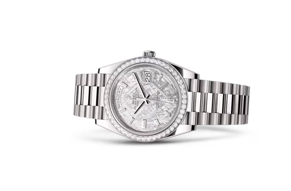 DAY-DATE 40-（Oyster, 40 mm, white gold and diamonds）