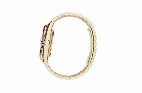 DAY-DATE 40-（Oyster, 40 mm, yellow gold）