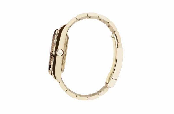 SKY-DWELLER-(Oyster, 42 mm, yellow gold)