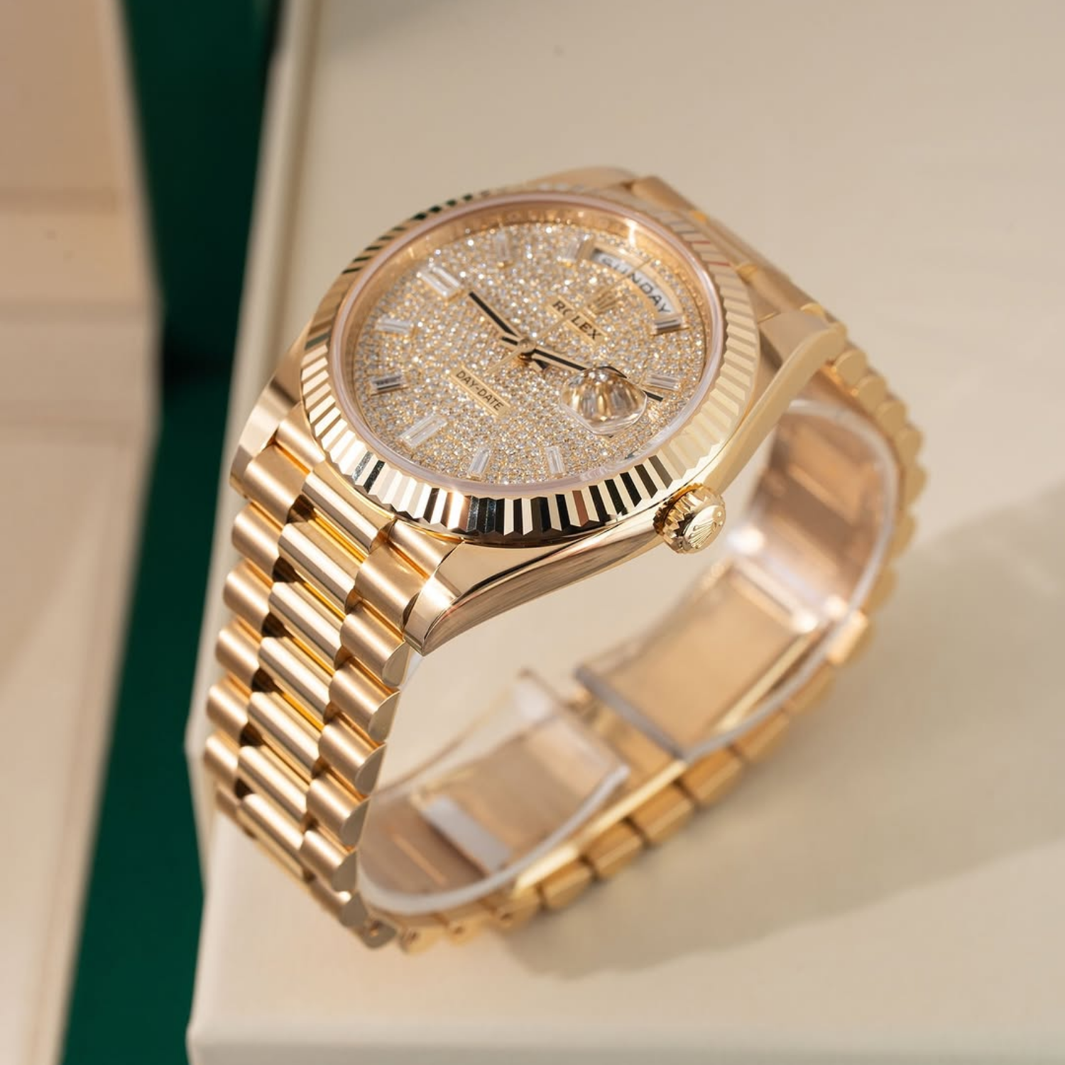 Rolex Day-Date 40 President Yellow Gold Diamond Paved Dial 228238-0054 - Image 5