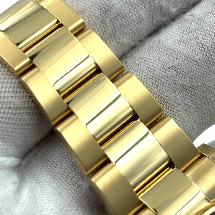 Rolex Daytona 40mm Yellow Gold Golden Dial Champagne m126508-0005 - Image 6