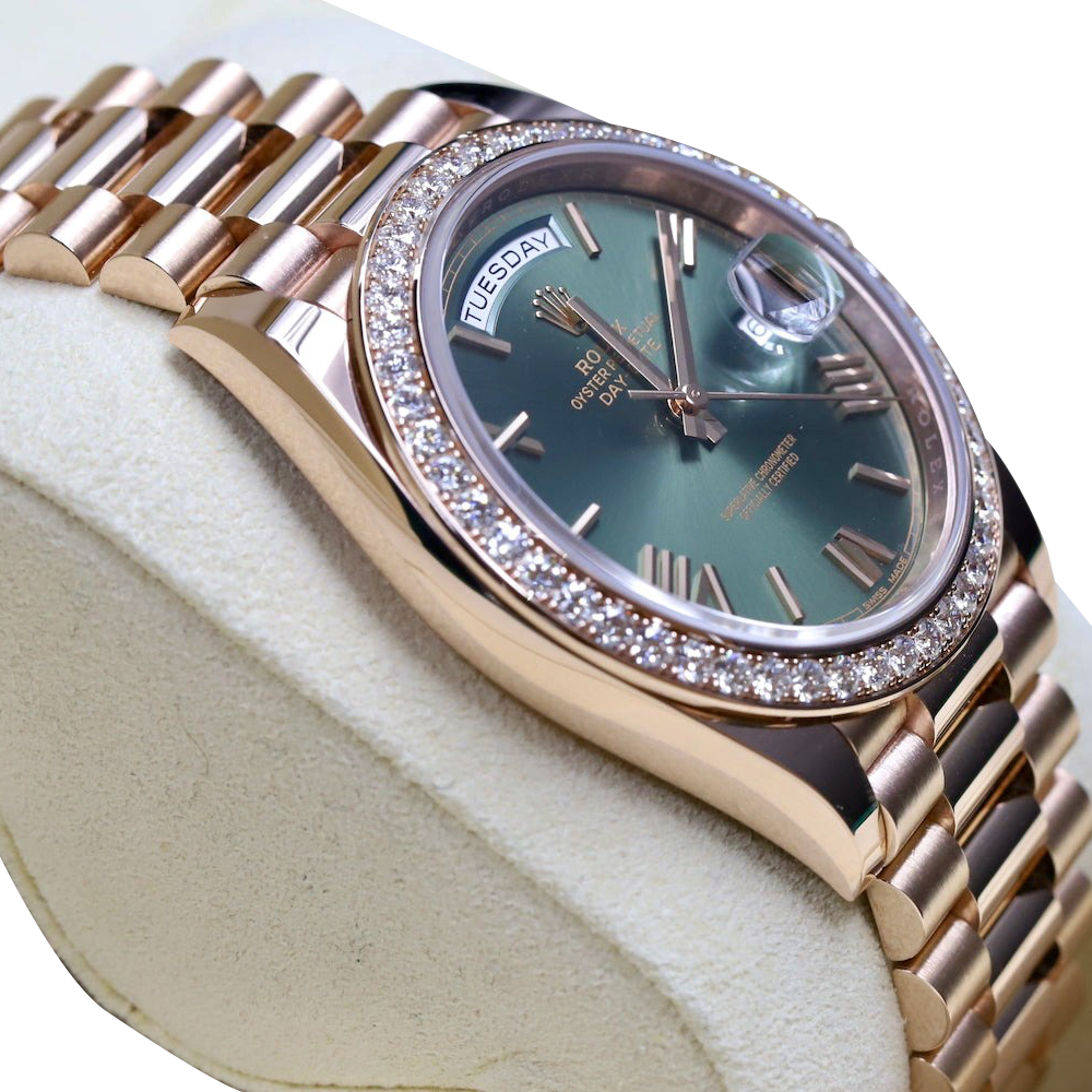 Rolex Day-Date President 40mm Everose Gold Olive Green Roman Dial Diamond Bezel ?C 228345RBR ?C New 2025 - Image 9