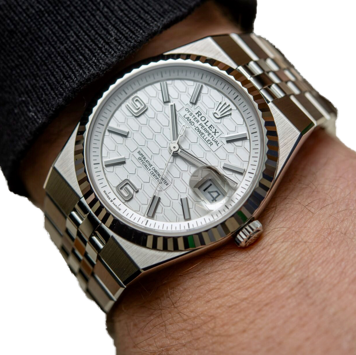 Rolex Land-Dweller 40 mm Oystersteel White Gold M127334-0001 - Image 2
