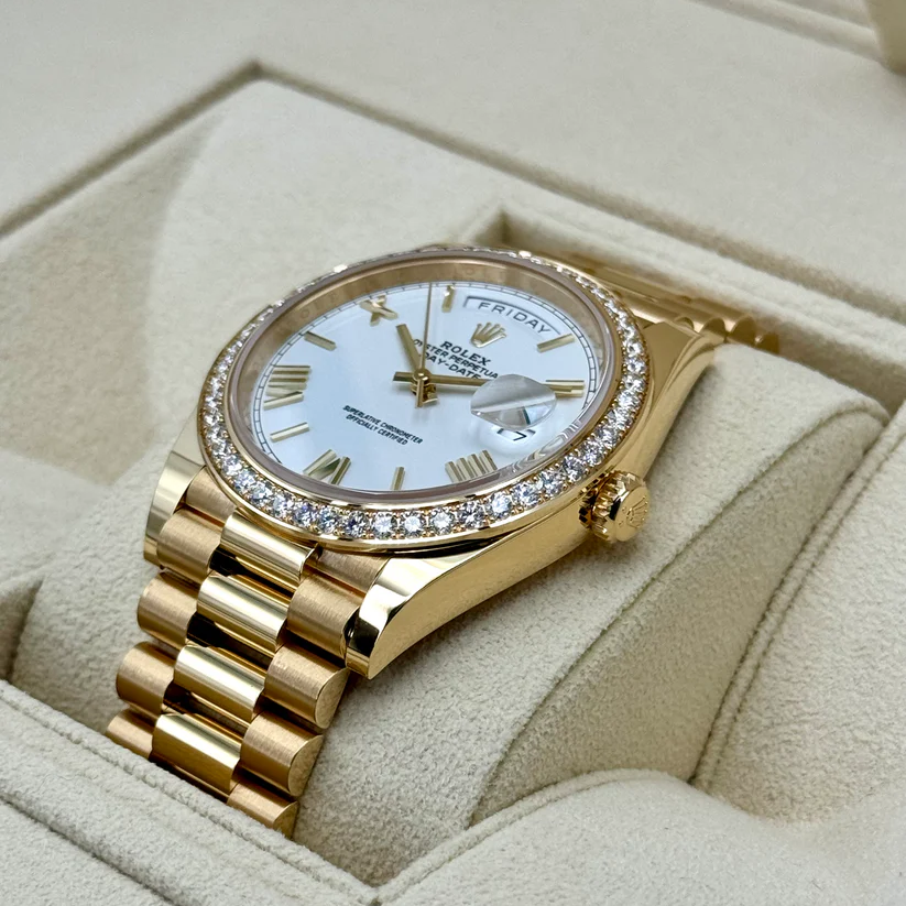 Rolex Day-Date 40 228348RBR Yellow Gold Diamond Bezel White Dial - Image 4