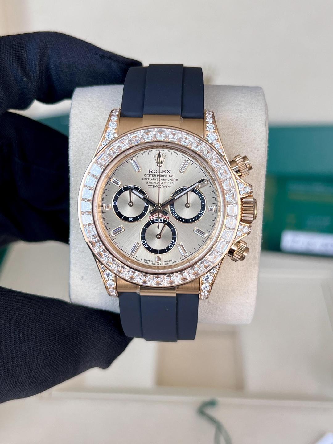 Rolex Cosmograph Daytona Oyster, 40mm, yellow gold and diamonds Reference 126538TBR - Image 2