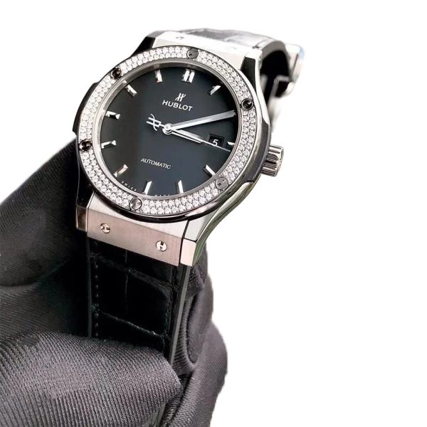 Hublot Classic Fusion Titanium Diamonds 42mm 542.NX.1171.LR.1104 - Image 3