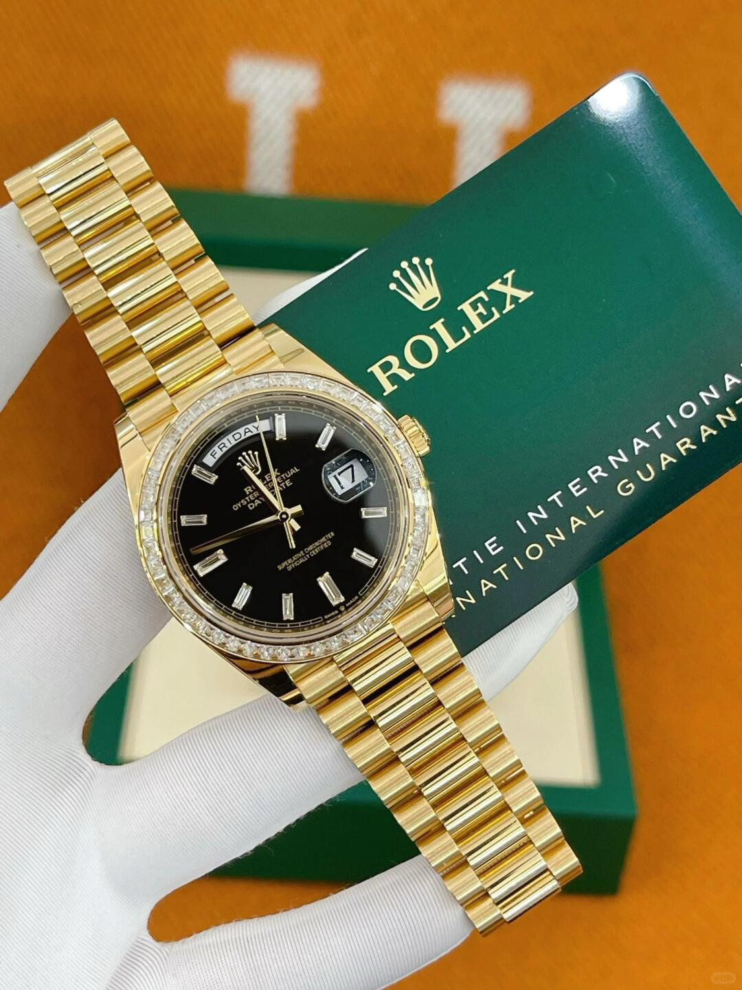 Rolex Day-Date 40mm Yellow Gold Onyx Baguette Diamond Dial Baguette Bezel m228398tbr-0001 - Image 7