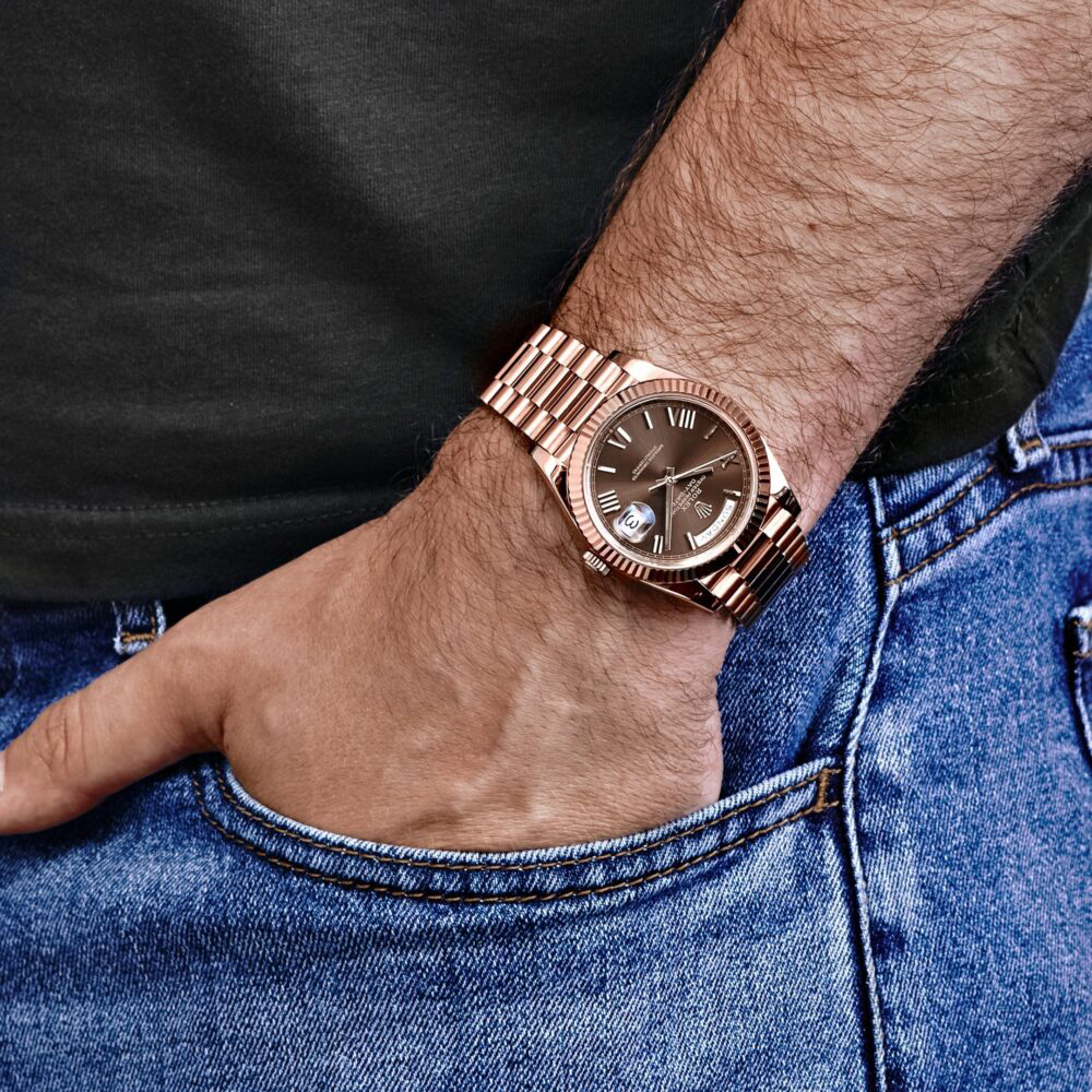 Rolex Day-Date 40mm 228235 Rose Gold Chocolate Roman Dial (2025) - Image 11