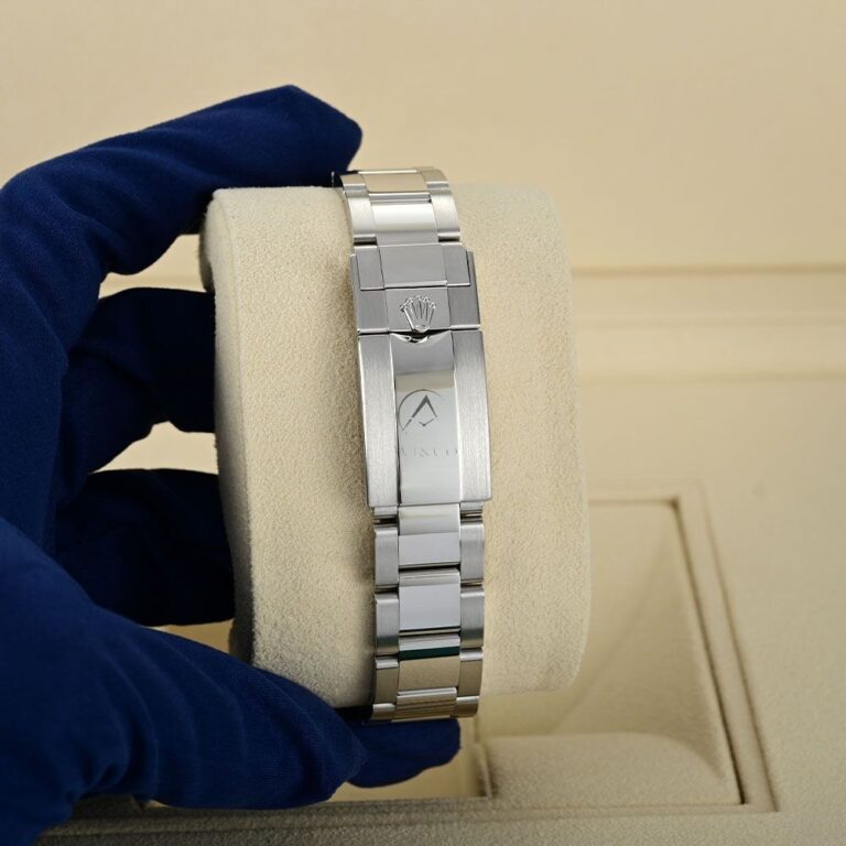 Rolex Daytona Diamond Pave Dial Platinum Watch 116576TBR - Image 8