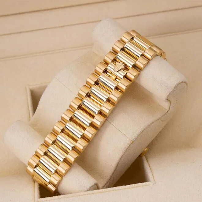 Rolex President Day-date II 41mm 218348 18k Yellow Gold Baguette Diamond & Ruby Dial - Image 8