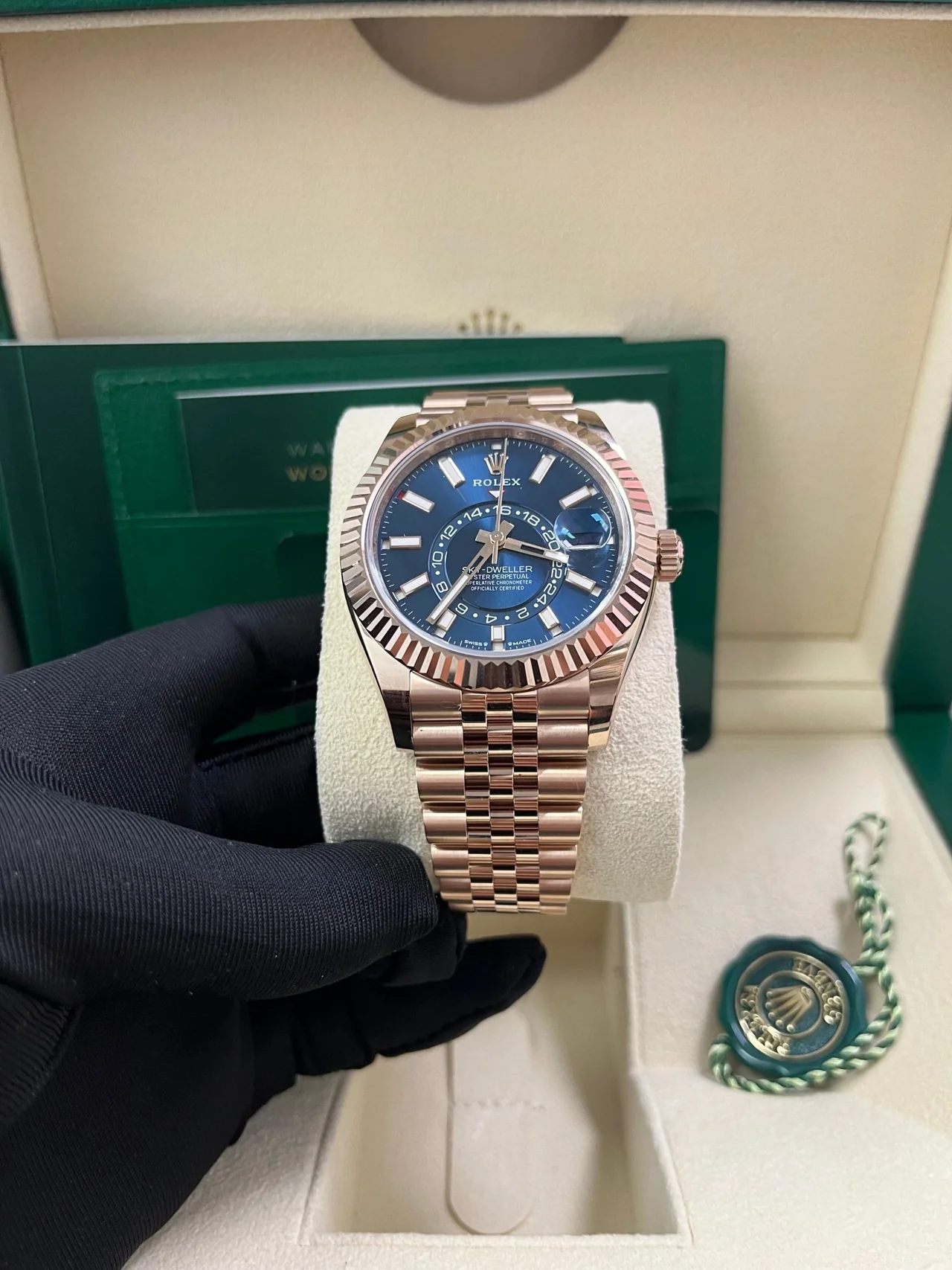 Rolex Sky-Dweller 42mm Blue Dial Rose Gold Jubilee Bracelet 336935 - Image 2