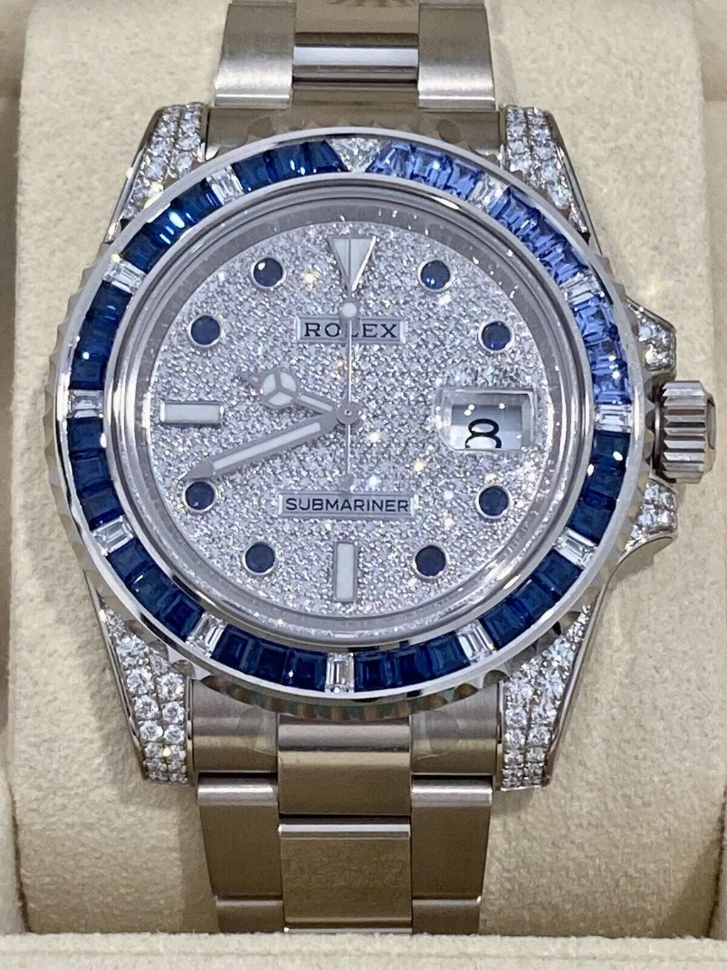 Rolex Submariner Date Watch 40mm ?C Sapphire And Diamond Bezel ?C Diamond Paved Dial ?C 116659SABR - Image 2