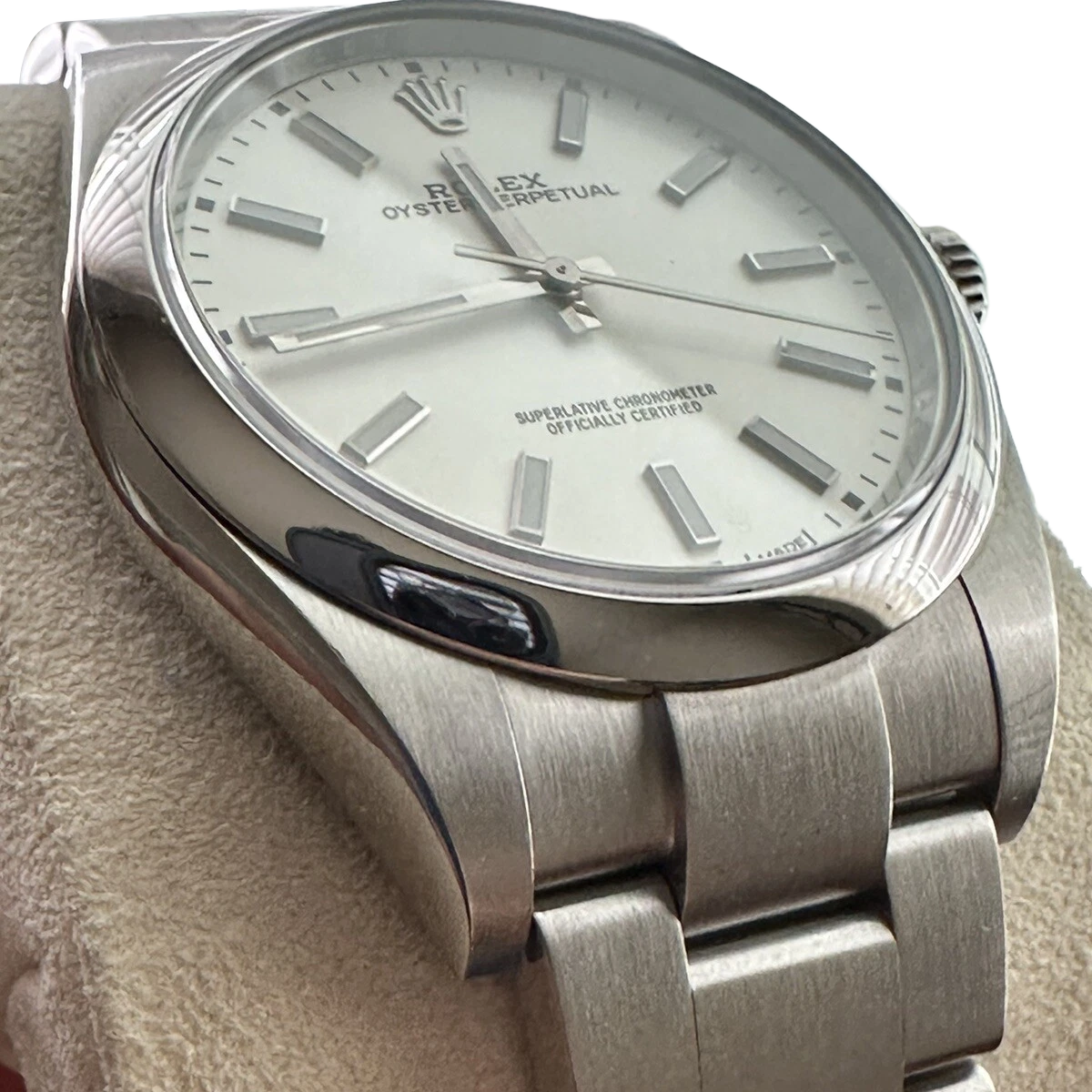 Rolex Oyster Perpetual 39mm Stainless Steel WhiteDial Men Watch 114300-0004 New 2025 - Image 4
