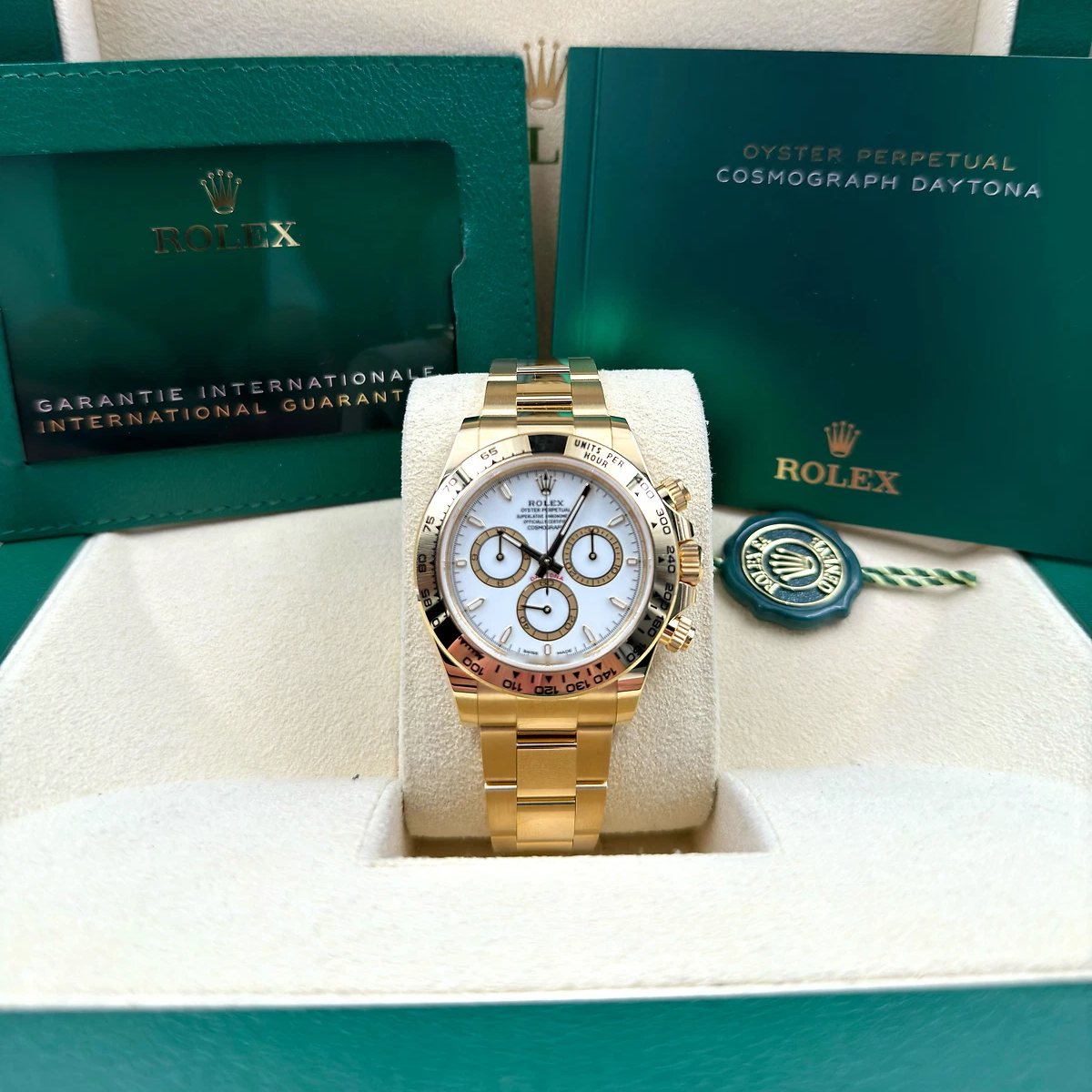 Rolex Cosmograph Daytona 40mm White Dial 126508 - Image 8